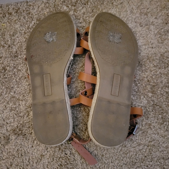 Portland Sandal Size 7 - Picture 7 of 7